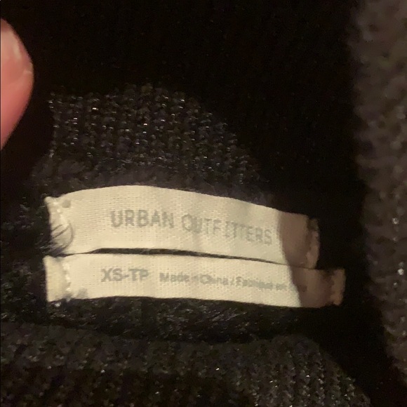 Two Piece Urban Outfitters - Picture 4 of 4